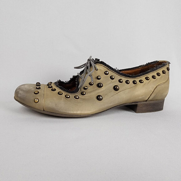 Virus Shoes - T8 by Virus Taupe Leather Studded Lace Up Low Heel Shoes Size 8.5